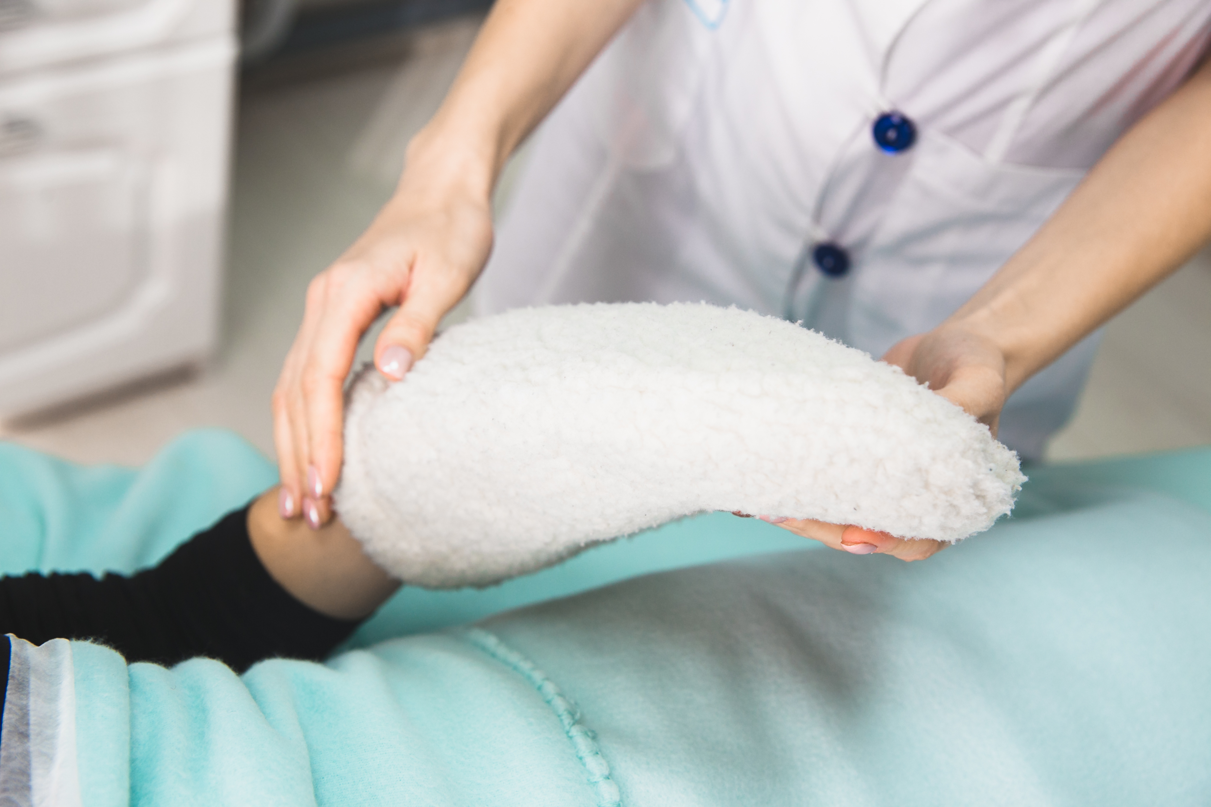 Heated Mitts Manicure