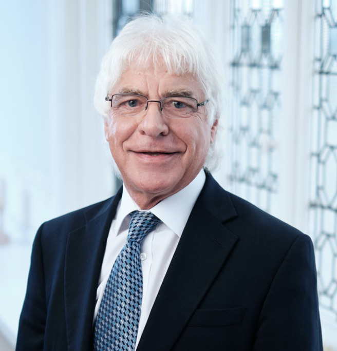 Glenn Lyons is Clinical Director at Philip Kingsley Trichological Clinic