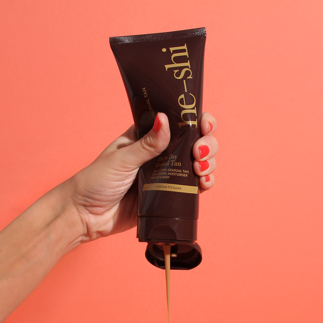 He-Shi Day to Day Dark Gradual Tan 
